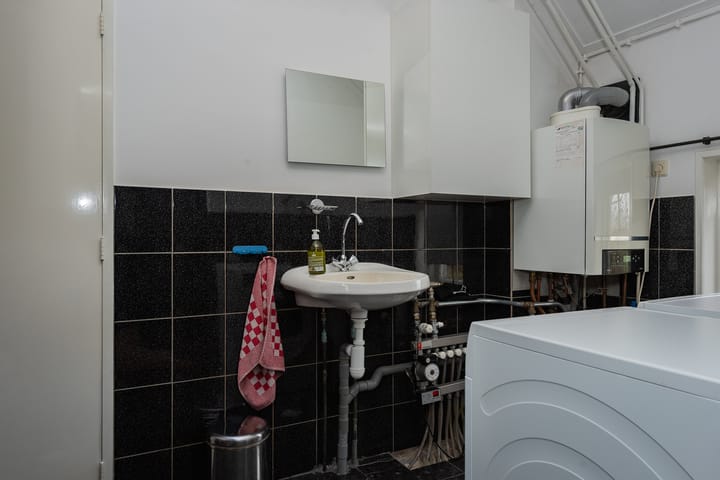 Foto 47 van Zuiderzeestraatweg 19