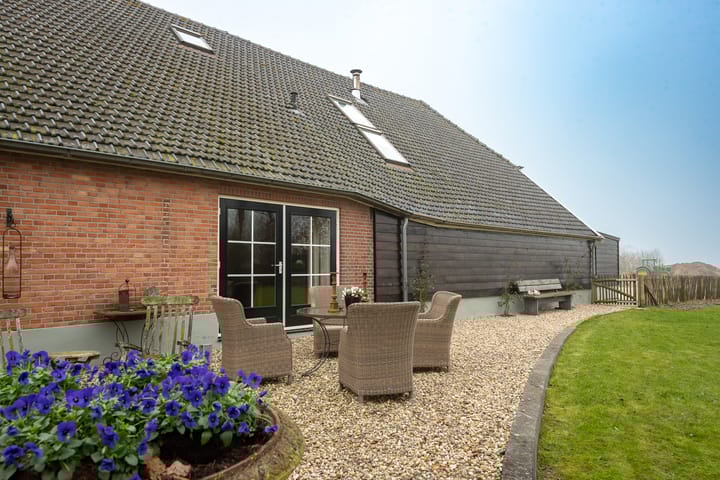 Foto 60 van Zuiderzeestraatweg 19