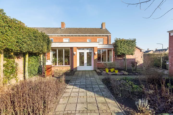 Foto 30 van Professor vd Veldenstraat 8