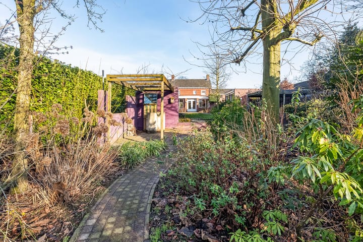 Foto 37 van Professor vd Veldenstraat 8