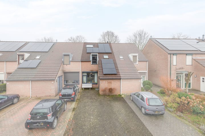 Foto 1 van Clematisstraat 13