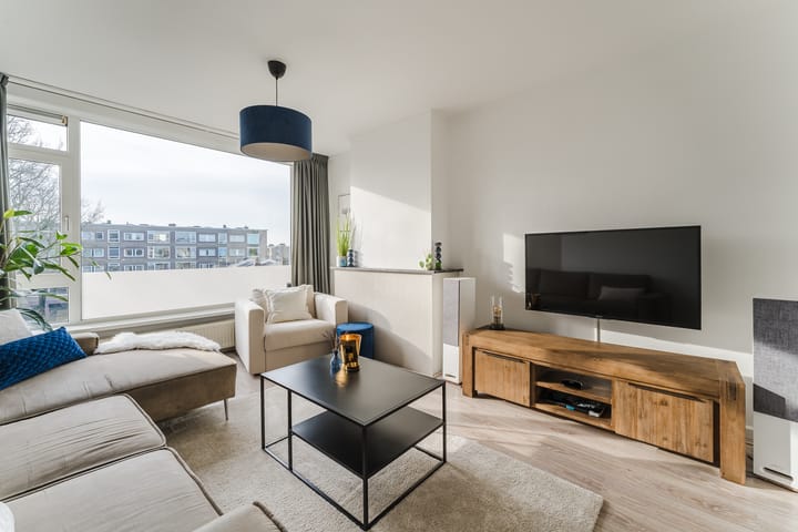 Foto 9 van Looplantsoen 46