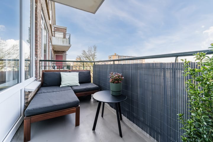 Foto 15 van Looplantsoen 46