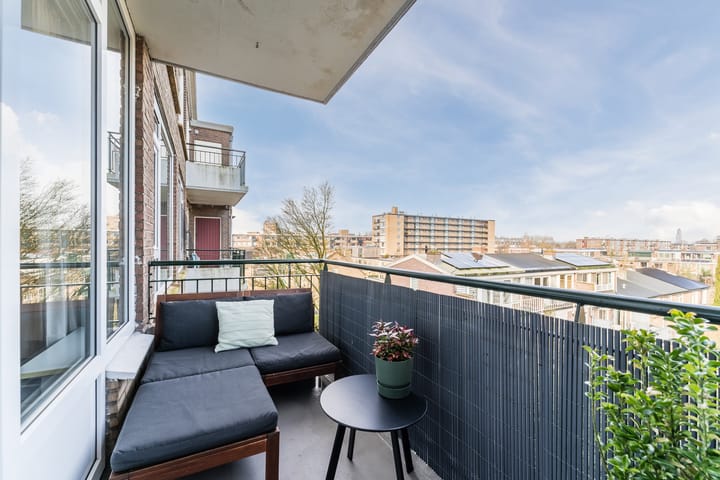 Foto 16 van Looplantsoen 46