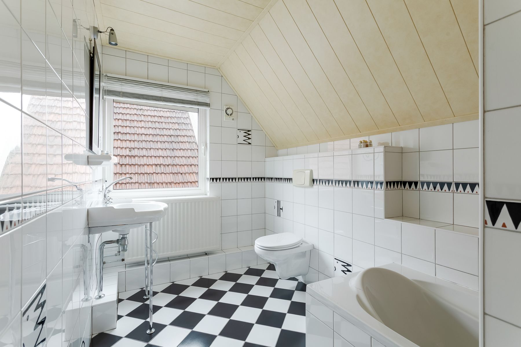 Foto 27 van Bankenstraat 4