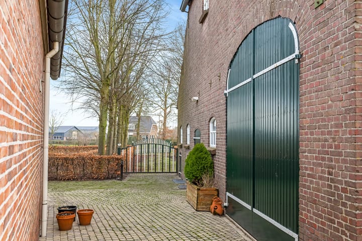 Foto 62 van Bankenstraat 4