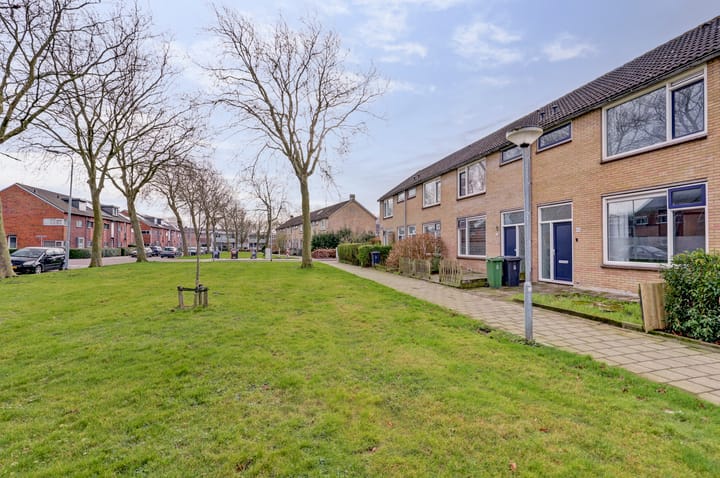 Foto 2 van Volkerakstraat 48