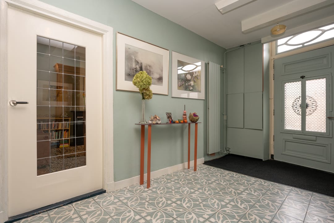 Foto 8 van Warmoesstraat 4