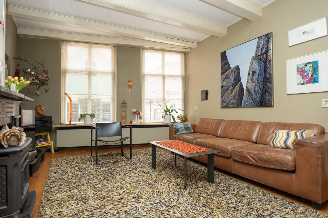 Foto 11 van Warmoesstraat 4