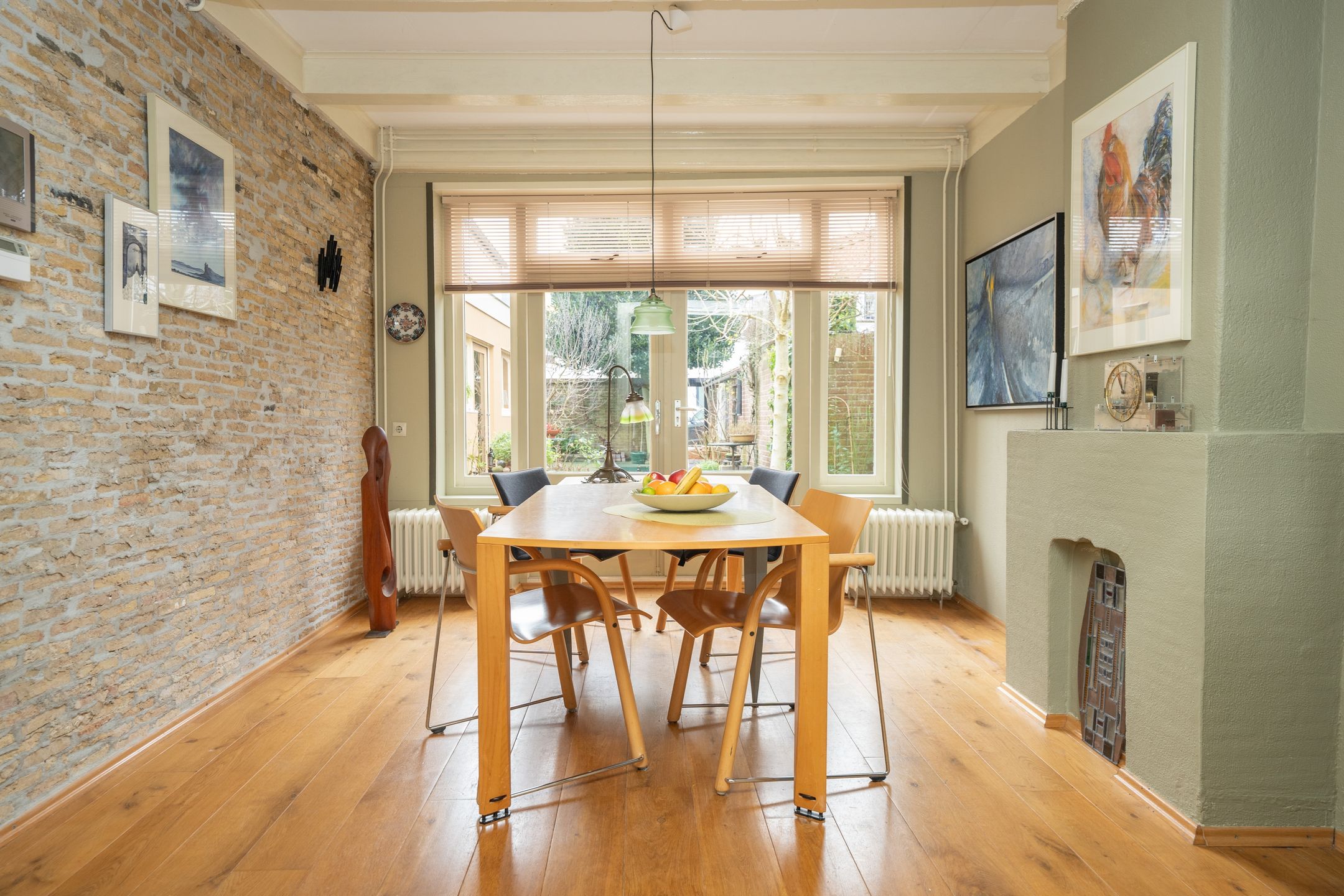 Foto 21 van Warmoesstraat 4