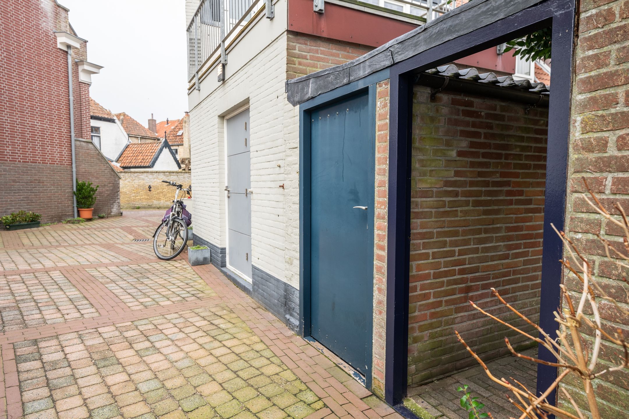 Foto 45 van Warmoesstraat 4