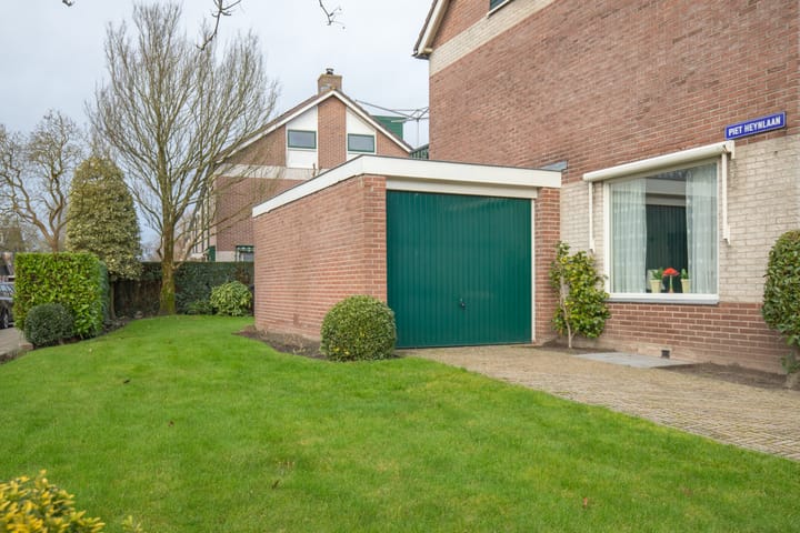 Foto 32 van Burgwal 44