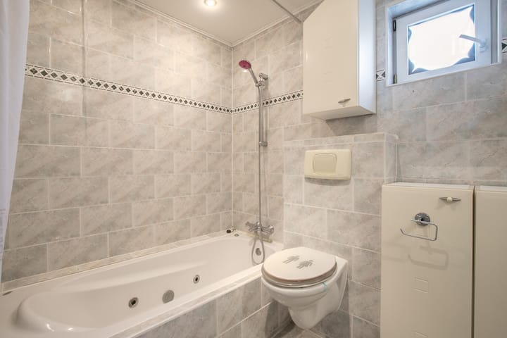 Photo 12 of Diamantstraat 16