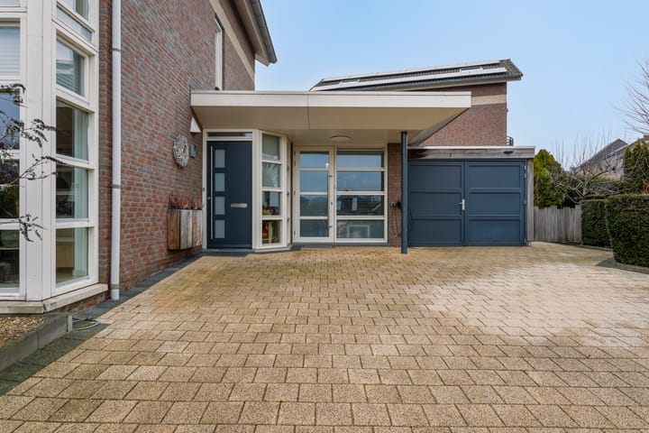 Foto 6 van John Erkensstraat 2