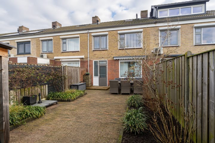 Foto 22 van Sluyterstraat 28