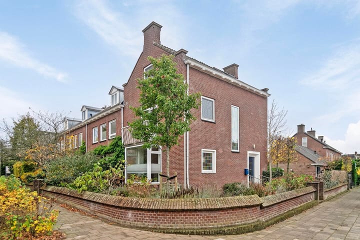 Foto 6 van Professor Schrijnenstraat 1