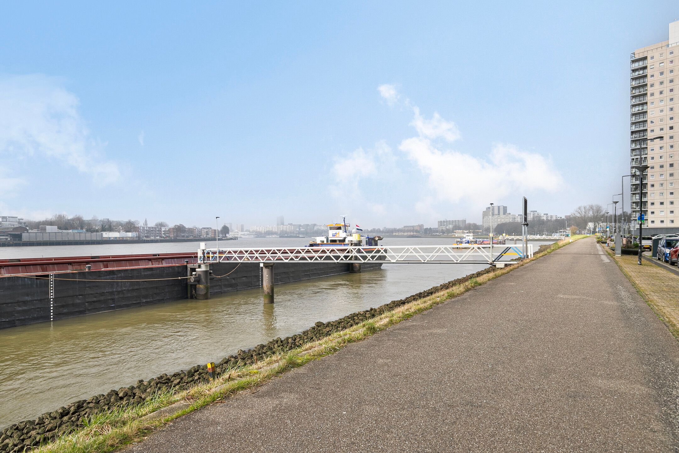 Foto 36 van Buitenbassinweg 316