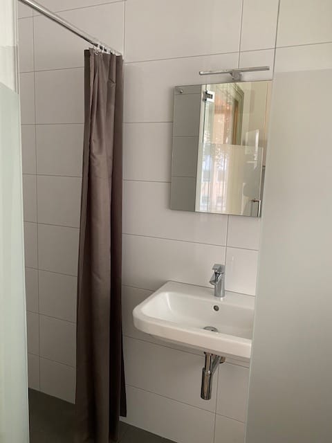 Foto 10 van Betuwestraat 1-1