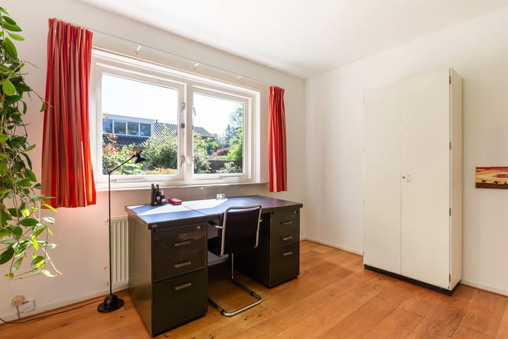 Photo 22 of Bernard Zweerslaan 31