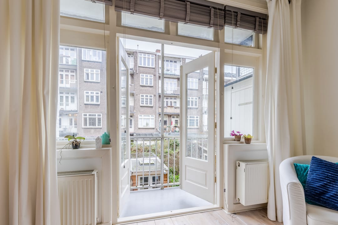 Foto 2 van Van Tuyll van Serooskerkenweg 160-1