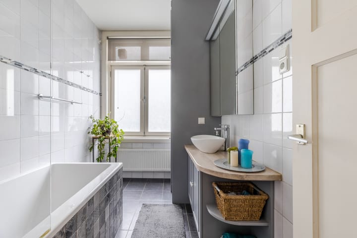 Foto 4 van Van Tuyll van Serooskerkenweg 160-1