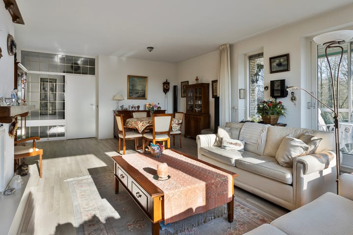 Photo 12 of Esschebaan 166