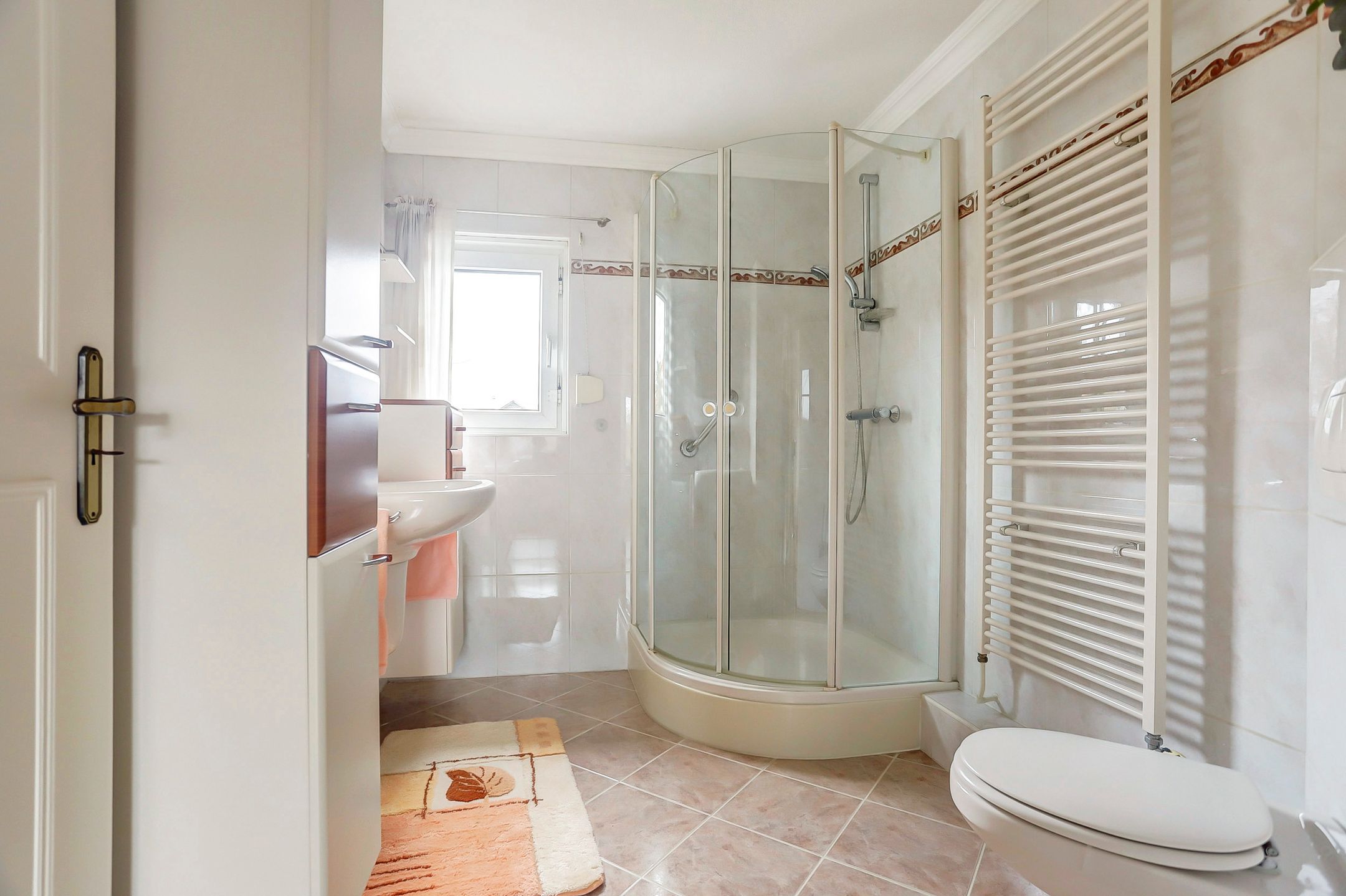 Foto 30 van Burgemeester Thomas Wackersstraat 31-A