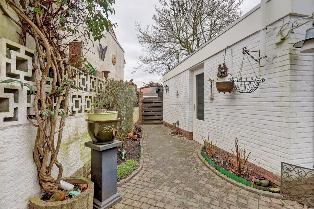 Foto 43 van Burgemeester Thomas Wackersstraat 31-A