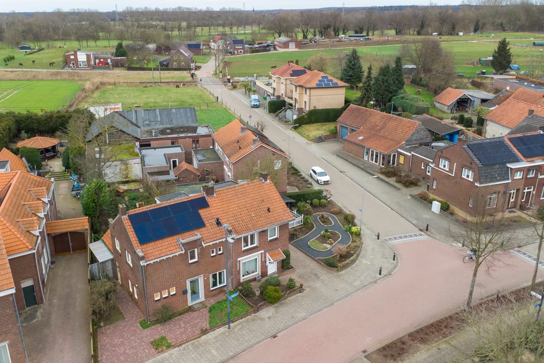 Foto 47 van Burgemeester Thomas Wackersstraat 31-A