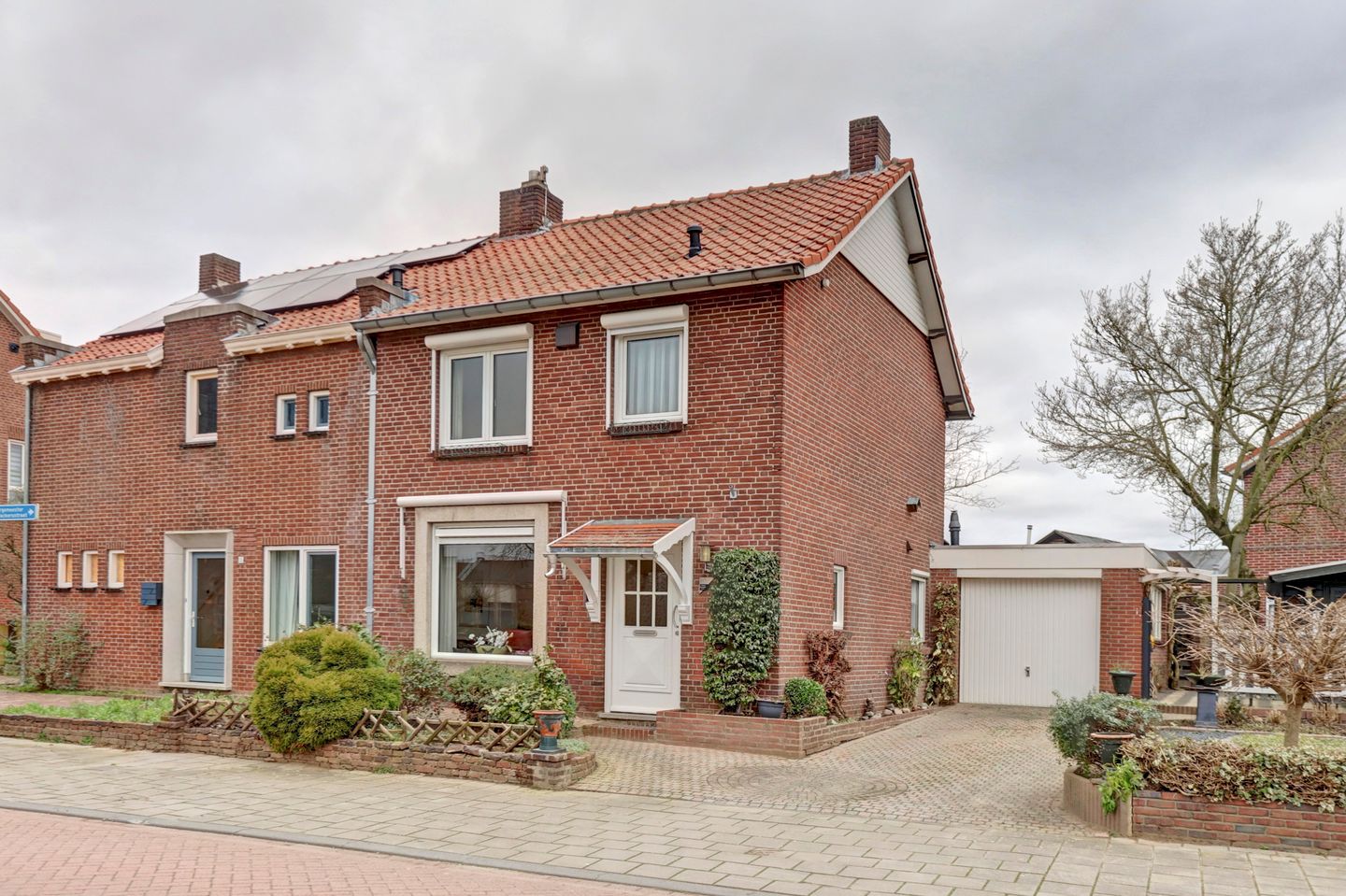 Foto 50 van Burgemeester Thomas Wackersstraat 31-A