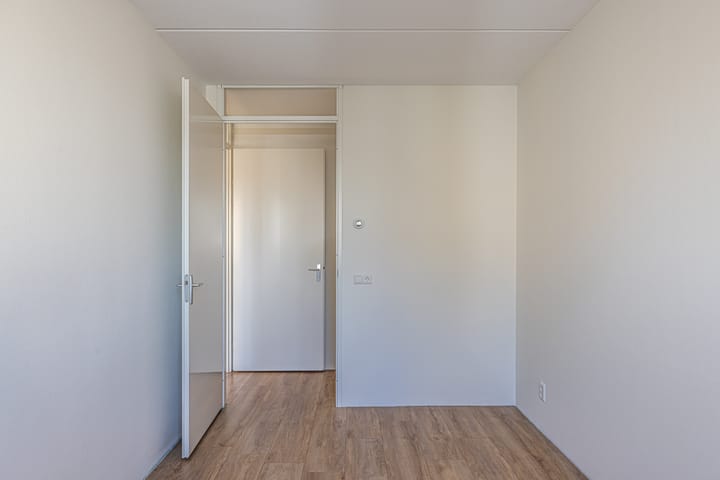 Photo 16 of Meeroever 59