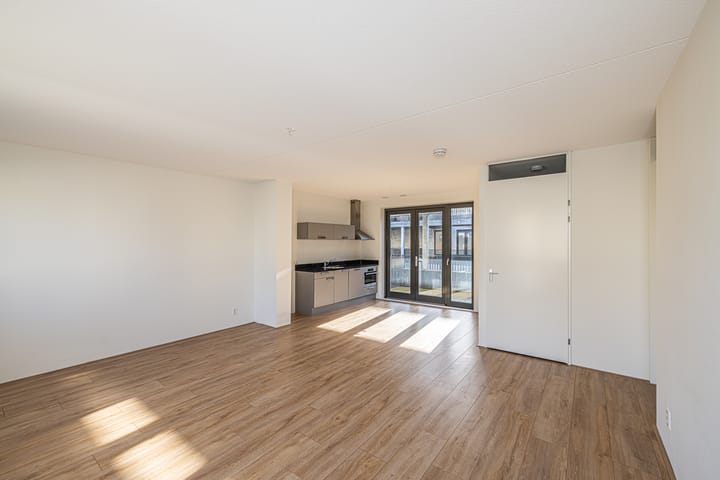 Photo 21 of Meeroever 59