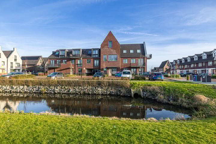 Photo 35 of Meeroever 59