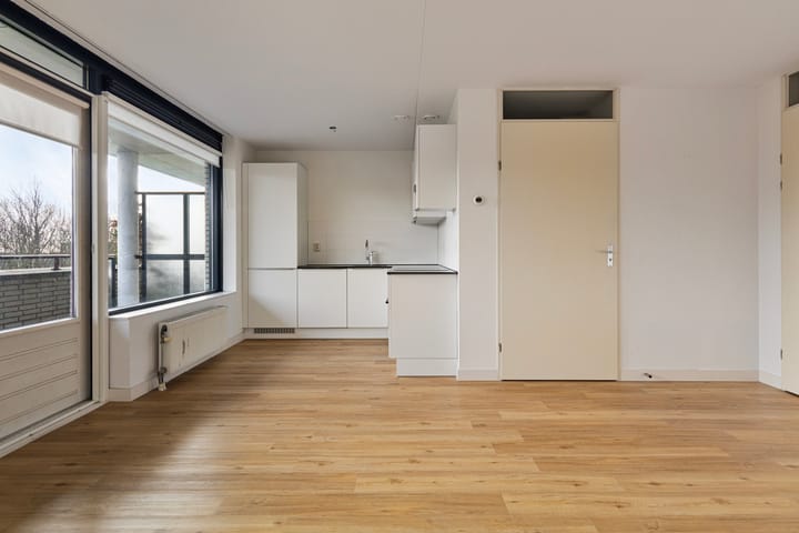 Foto 11 van Henriëtte Roland Holstlaan 85