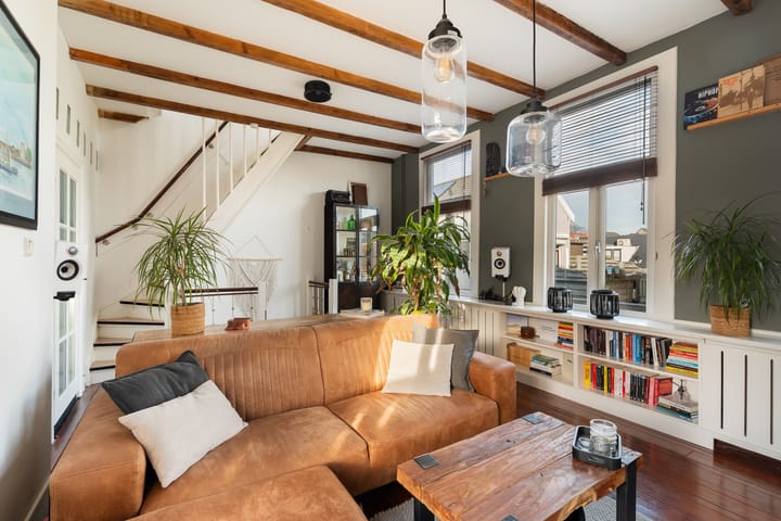 Foto 16 van Dwarsbleekstraat 16