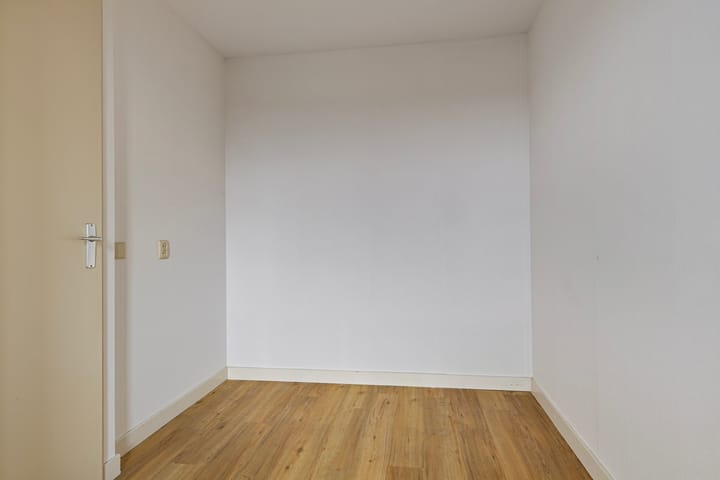 Foto 18 van Henriëtte Roland Holstlaan 85