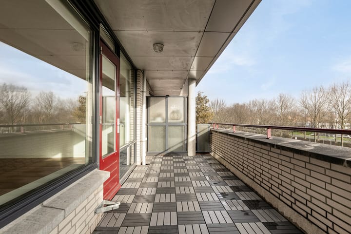 Foto 22 van Henriëtte Roland Holstlaan 85