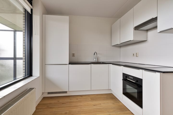 Foto 3 van Henriëtte Roland Holstlaan 85