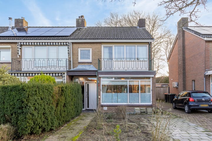 Foto 5 van Spoelsterstraat 8