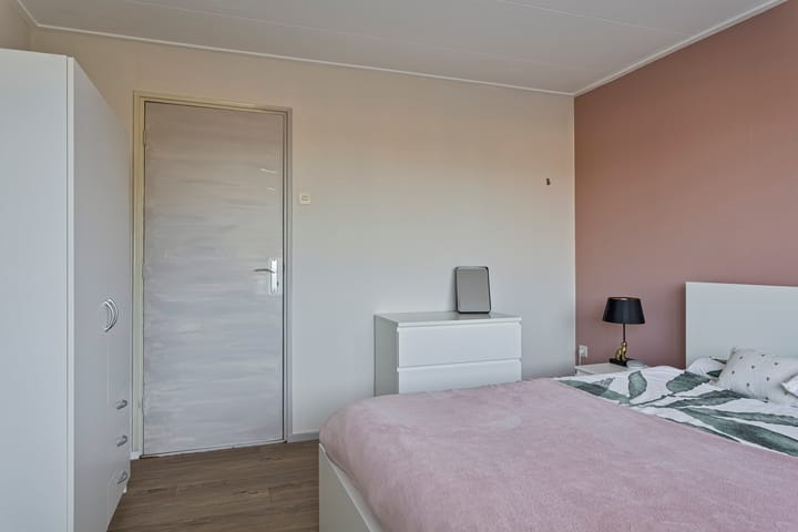 Foto 19 van Spoelsterstraat 8