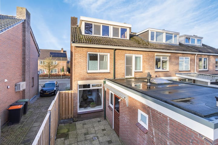 Foto 29 van Spoelsterstraat 8