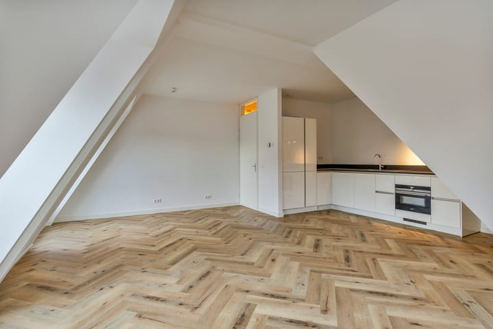 Foto 4 van Westzijde 114-H