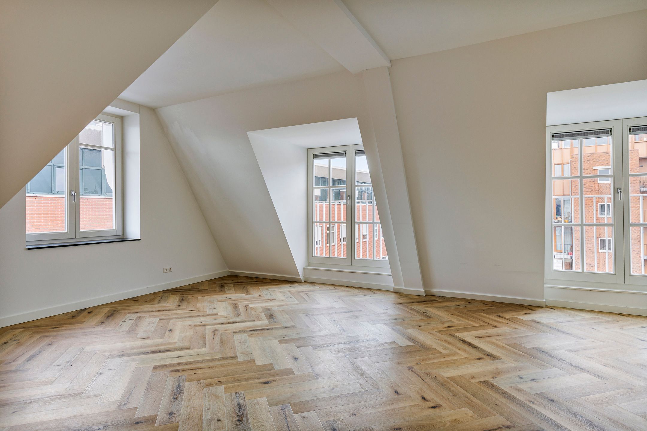 Foto 12 van Westzijde 114-H