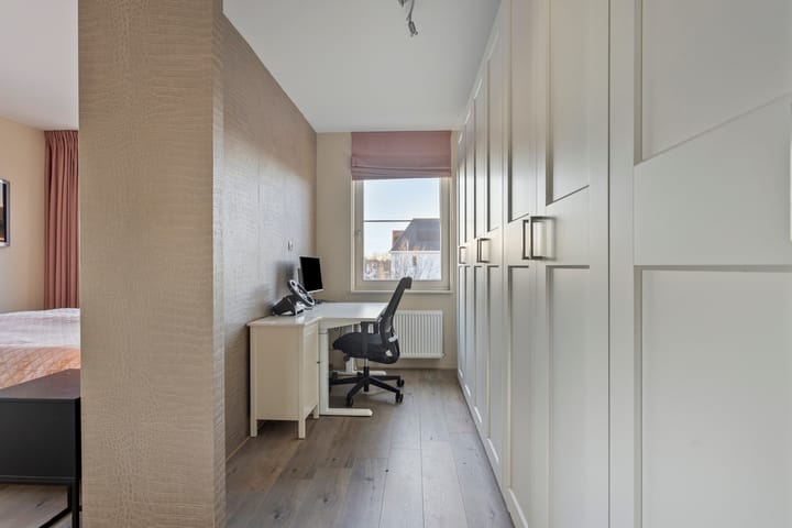 Foto 15 van Brederodepeer 25