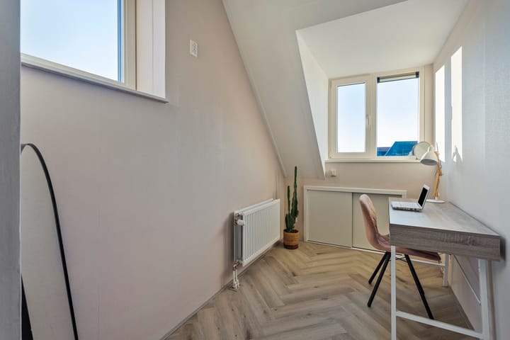 Foto 21 van Brederodepeer 25