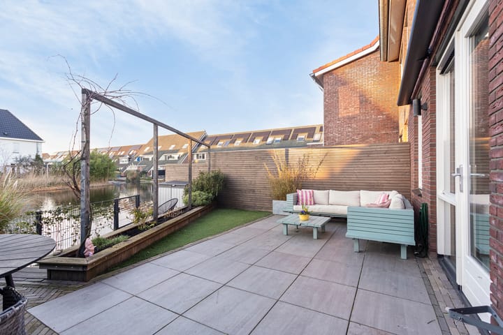 Foto 24 van Brederodepeer 25