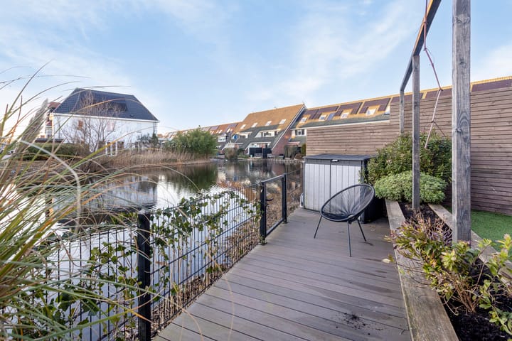 Foto 28 van Brederodepeer 25