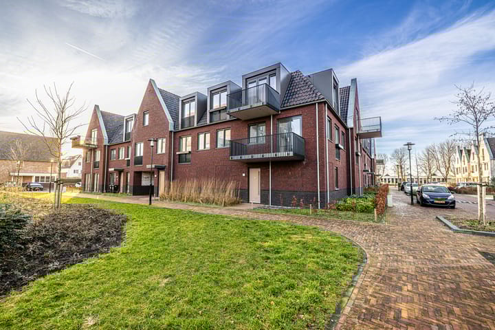 Foto 31 van Meeroever 65