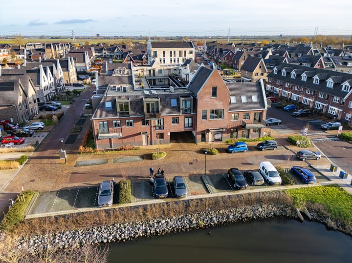 Foto 33 van Meeroever 65