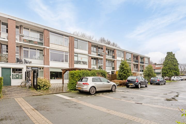 Photo 24 of Koninginneweg 141